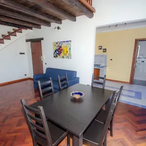 Antico Rione Bed & Breakfast